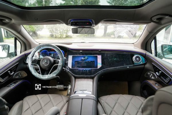 Alternative view of Mercedes-Maybach EQS 680 (SUV)